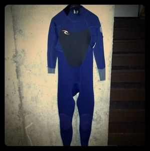 Wet suit